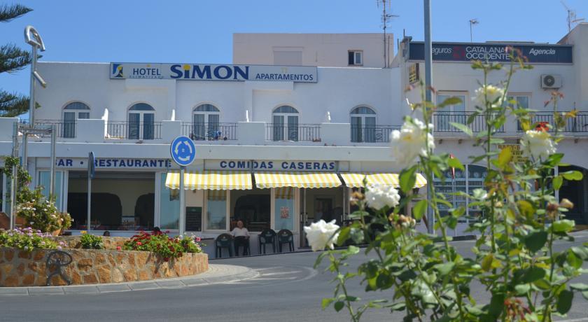 Отель Hotel Simon