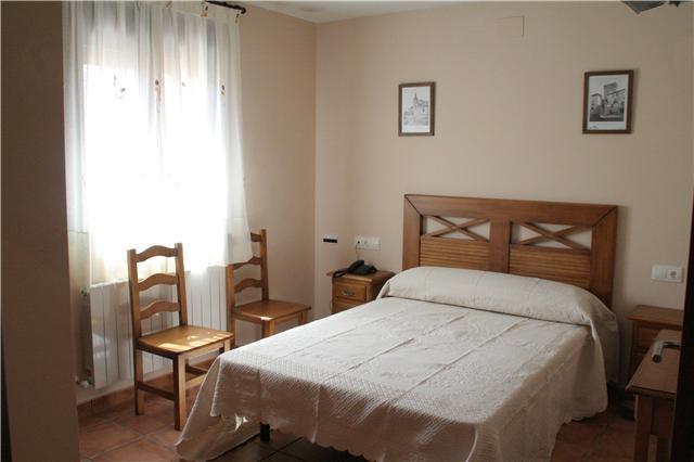 Отель Hostal Rural Peñas
