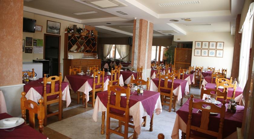 Отель Hotel Estrella Del Mar