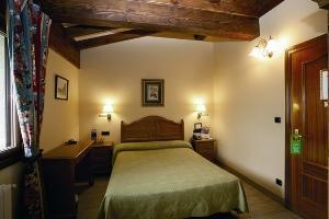 Отель Hotel Artetxe