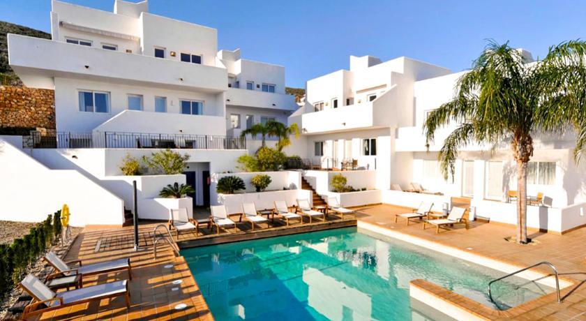 Отель Mikasa Villas
