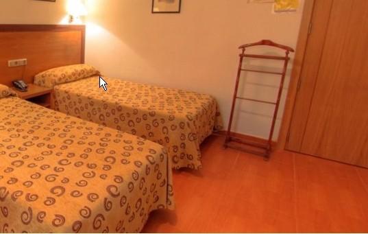 Отель Hotel Torrezaf