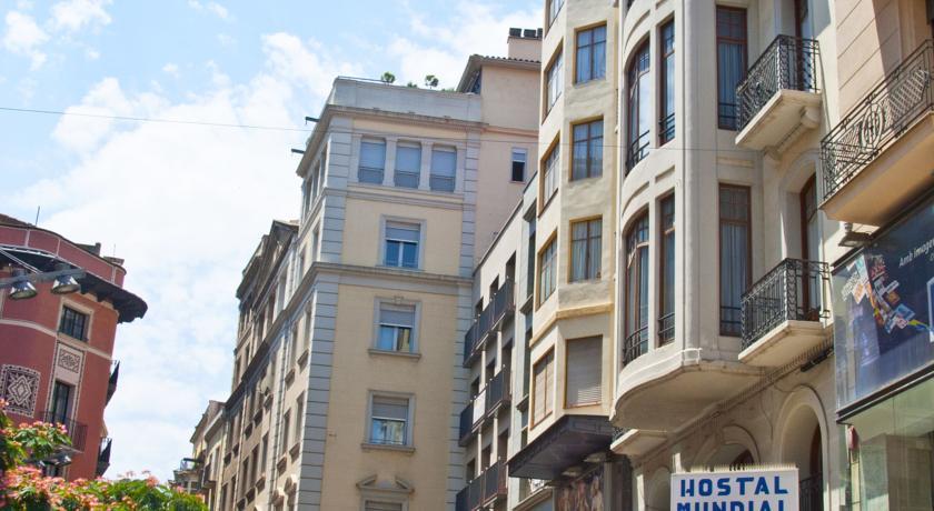 Гостевой дом Hostal Residencia Mundial