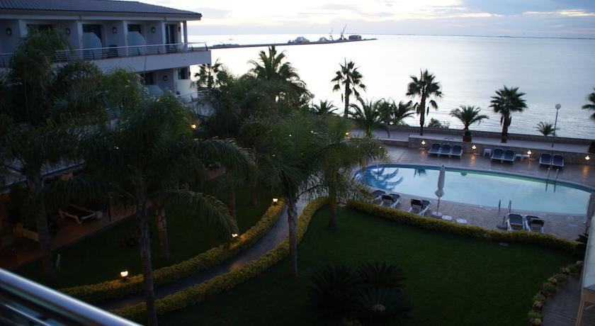 Отель Hotel Miami Mar