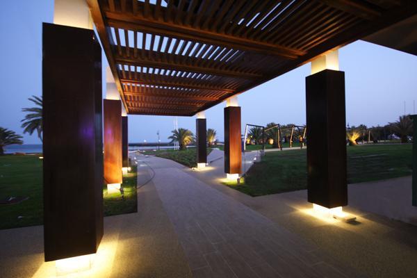 Отель HD Beach Resort