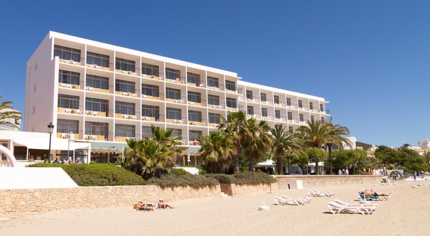 Отель Hotel Riomar