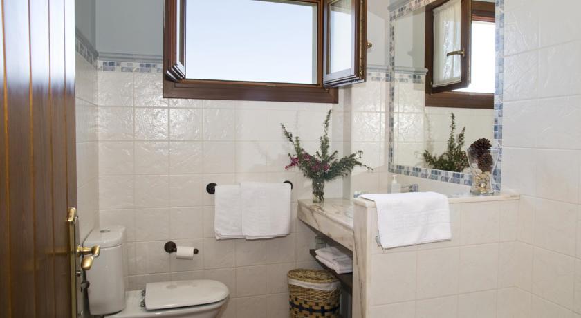 Апартаменты Apartamentos La Cruz de Paderne