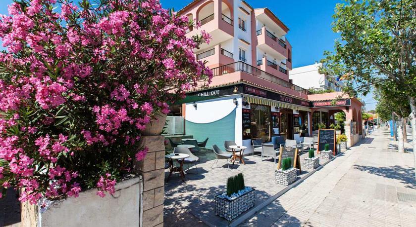 Отель Santa Ponsa Pins