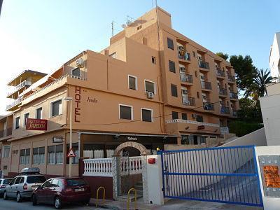 Отель Hotel Jardín
