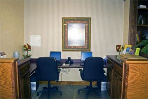 Отель Bradbury Suites