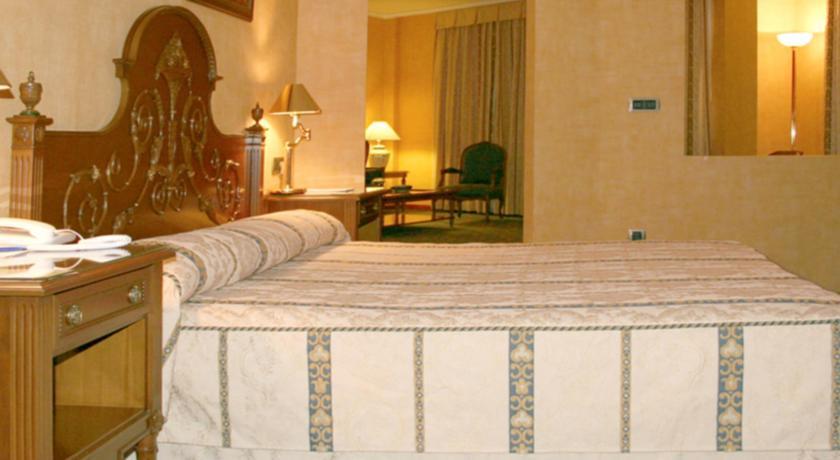 Отель Hotel Villareal Palace