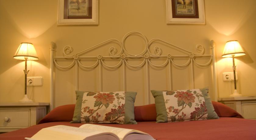 Отель Hotel Rural Andrin