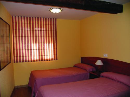 Гостевой дом Hostal Restaurante Puerta del Alcázar