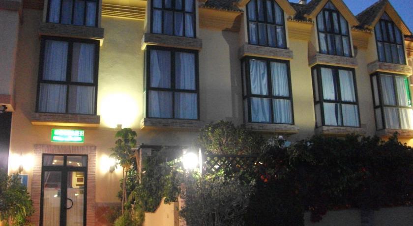 Отель Hotel Doña Matilde