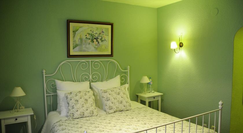 Мини-отель Casa Del Artista Bed & Breakfast