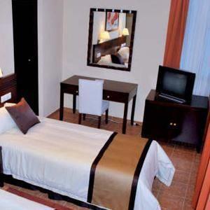 Отель Hotel Dehesilla