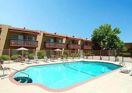 Отель Quality Inn Santa Fe