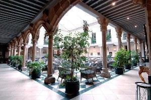Отель Palacio de Los Velada
