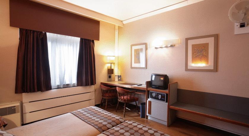 Отель Hotel Chess Quindós