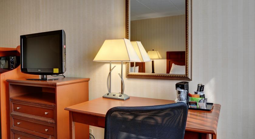 Отель Comfort Inn Wethersfield 