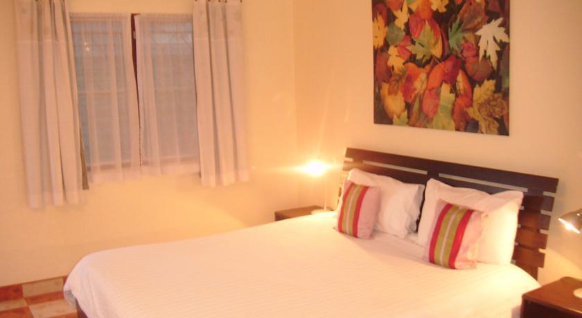 Gay Hotel Puerta Del Sol Phuket