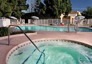 Отель Courtyard by Marriott Oxnard/Ventura