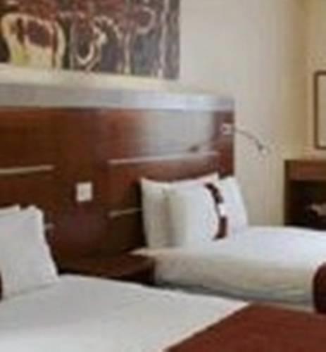 Отель Holiday Inn Express Burton on Trent