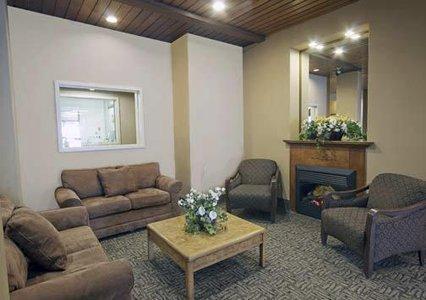 Отель Quality Inn On The Hill