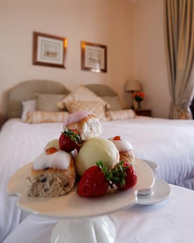 Отель The Glenfarg Hotel