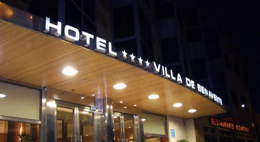 Отель Villa de Benavente
