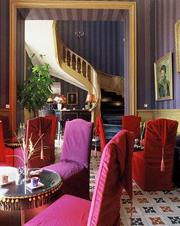 Отель Inter-hotel L'orangerie Du Chateau