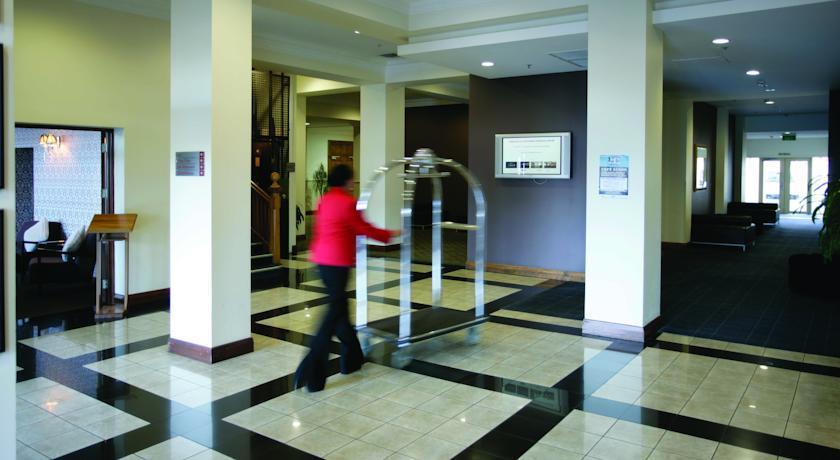 Отель Travelodge Palmerston North
