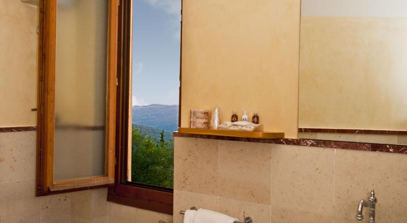 Отель My One Hotel Radda