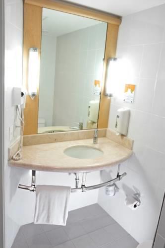 Отель Ibis Monterrey Valle