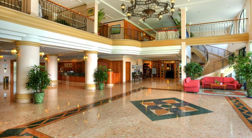 Отель Sunway Hotel Phnom Penh