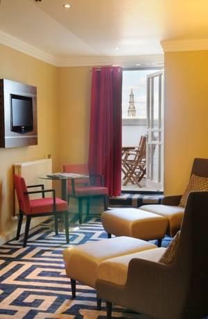 Отель The Queens - QHotels