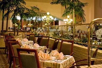 Отель Sheraton Ambassador Monterrey Hotel
