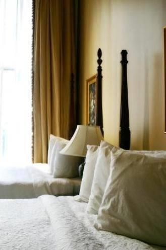 Отель Pelham Hotel