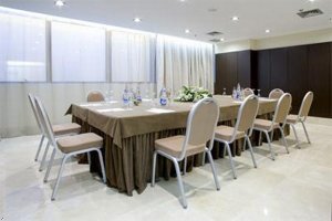 Отель Nh Fuenlabrada