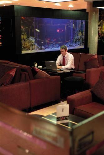 Отель Crowne Plaza Dublin Northwood