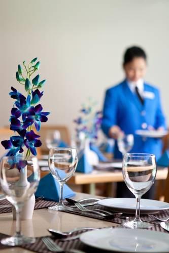 Апартаменты Golden Sands Hotel Apartments