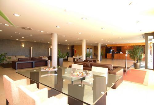 Отель Hq La Galeria