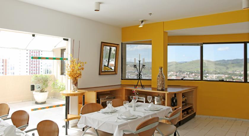 Отель Travel Inn Guaratinguetá