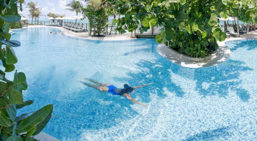 Отель Serhs Natal Grand Hotel