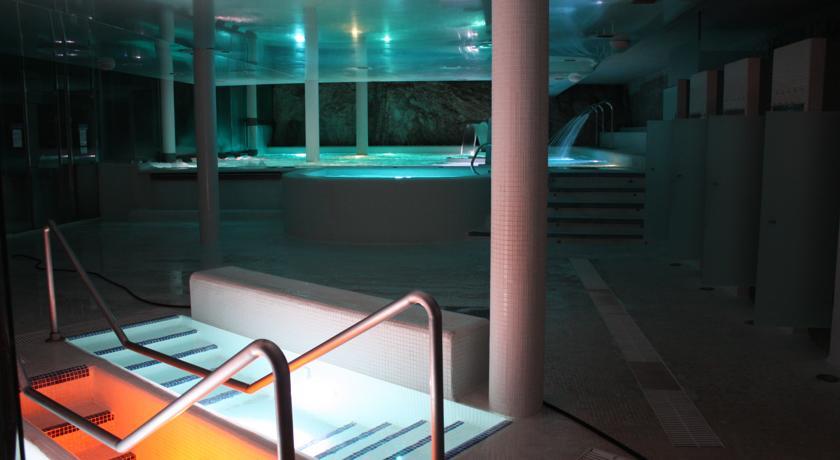 Отель Hotel Balneario La Hermida