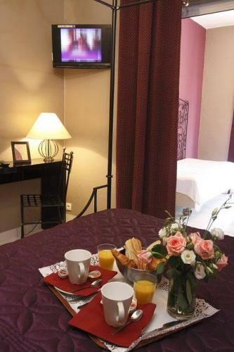 Отель Grand Hôtel des Bains