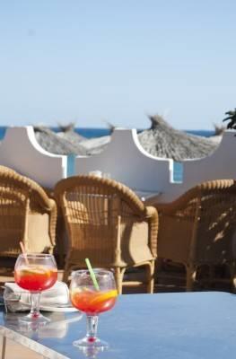 Отель SBH Monica Beach Hotel