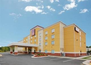 Отель Comfort Suites