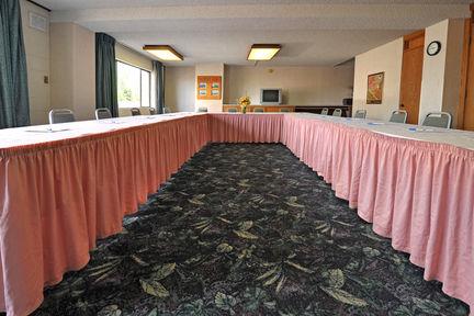 Отель Shilo Inn - Boise Riverside