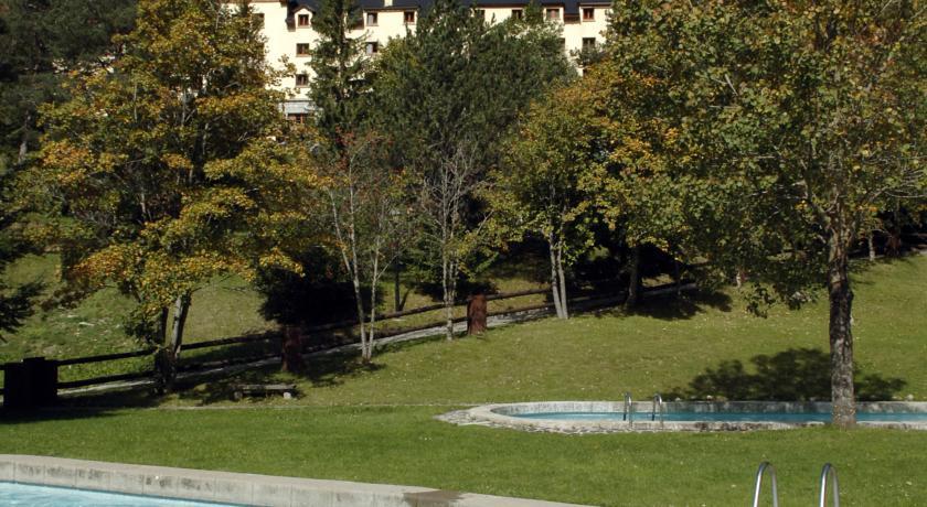Отель Caldas